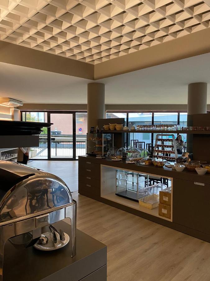 Alevic Hotel Sirmione Esterno foto